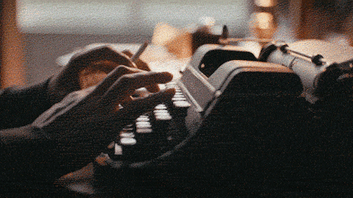 tumblr_p3189gzmze1uocsx1o2_r1_500